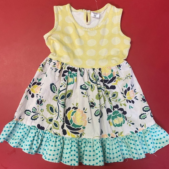 2 dresses Ricrac & Ruffles 24m - Picture 2 of 6